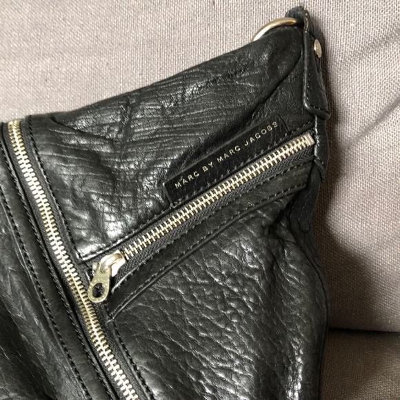 Marc by Marc Jacobs black crossbody bag - Picture 2 of 11